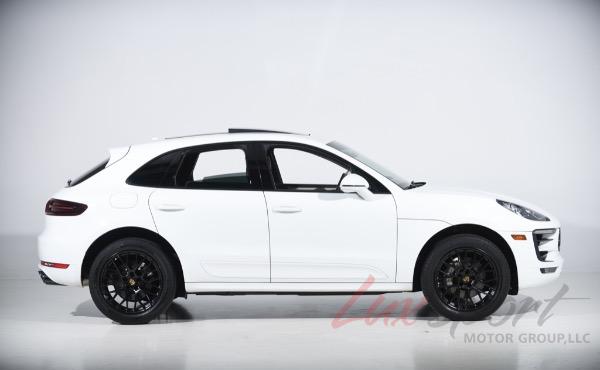 Used 2016 Porsche Macan S  | Woodbury, NY