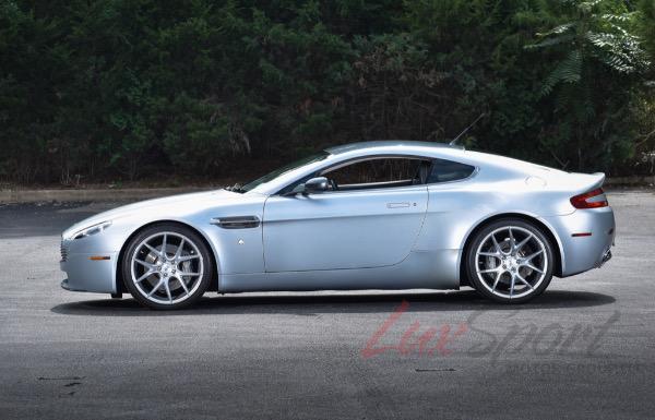 Used 2006 Aston Martin V8 Vantage  | Woodbury, NY