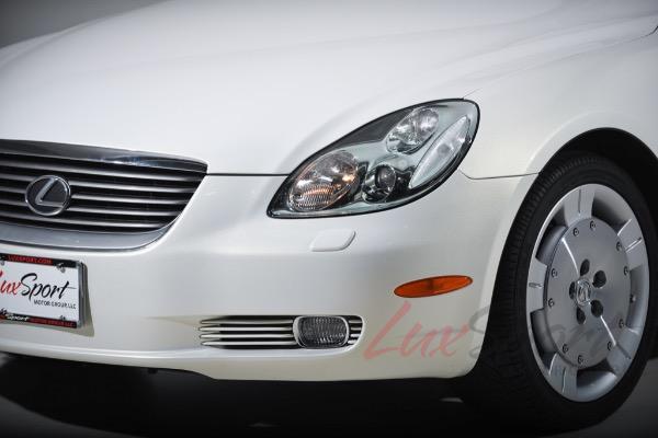 Used 2002 Lexus SC 430  | Woodbury, NY