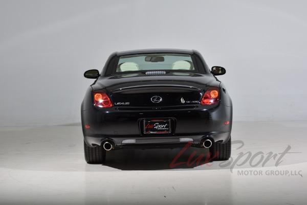 Used 2005 Lexus SC 430  | Woodbury, NY