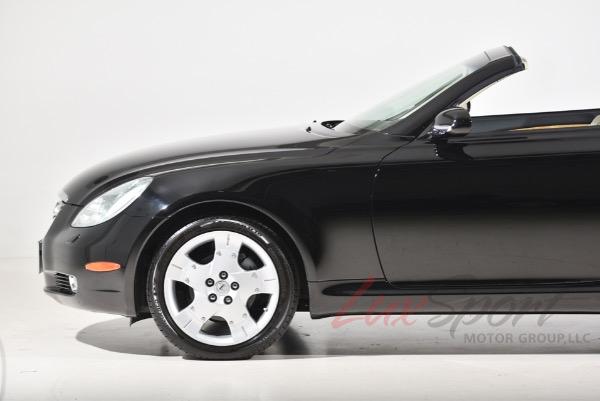 Used 2005 Lexus SC 430  | Woodbury, NY