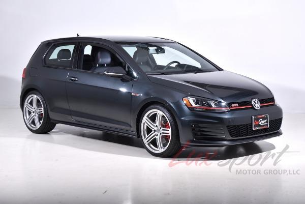 Used 2015 Volkswagen Golf GTI SE | Woodbury, NY