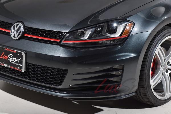 Used 2015 Volkswagen Golf GTI SE | Woodbury, NY