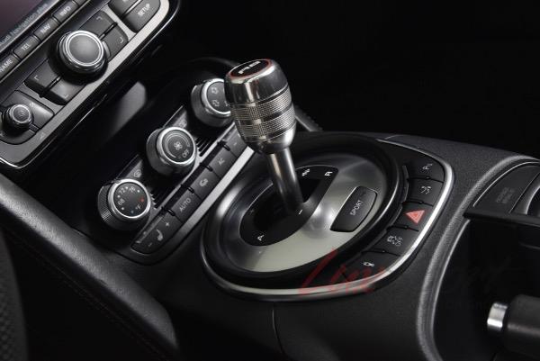 Used 2012 Audi R8 5.2 quattro Spyder | Plainview, NY