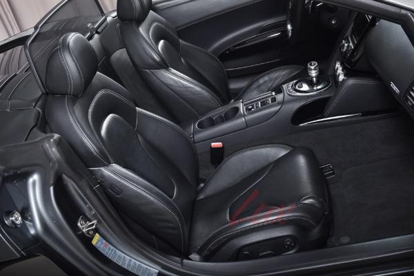Used 2012 Audi R8 5.2 quattro Spyder | Plainview, NY