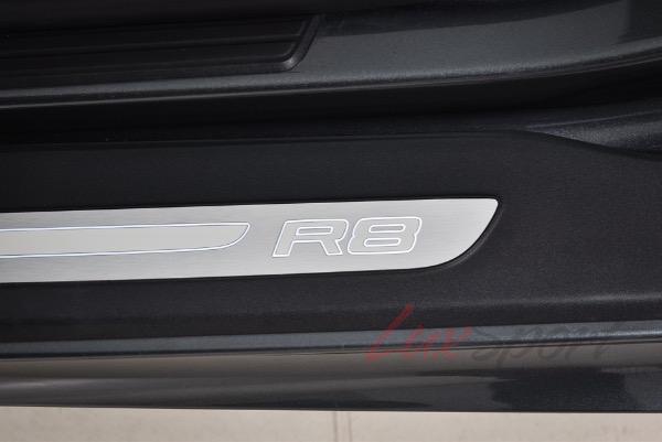 Used 2012 Audi R8 5.2 quattro Spyder | Plainview, NY
