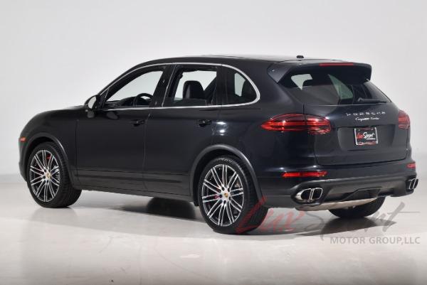 Used 2015 Porsche Cayenne Turbo | Woodbury, NY