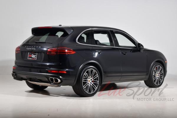 Used 2015 Porsche Cayenne Turbo | Woodbury, NY