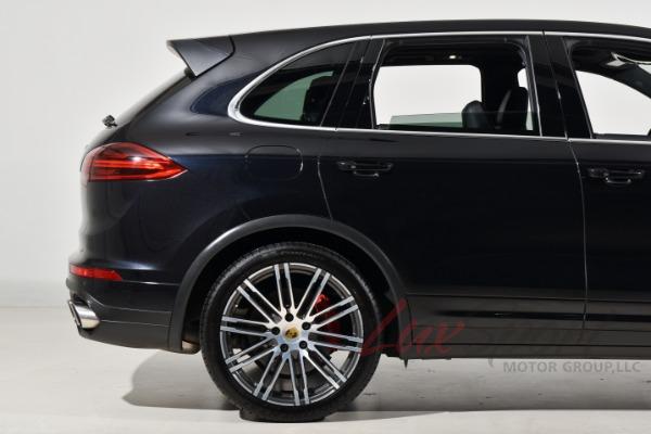 Used 2015 Porsche Cayenne Turbo | Woodbury, NY