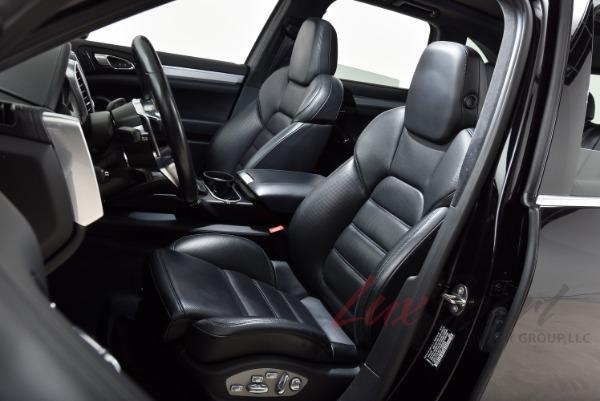 Used 2015 Porsche Cayenne Turbo | Woodbury, NY