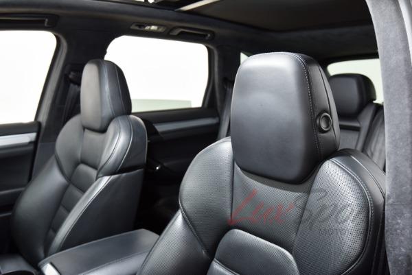 Used 2015 Porsche Cayenne Turbo | Woodbury, NY