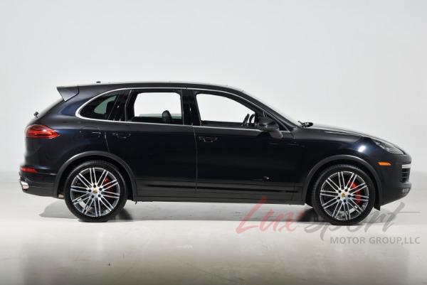 Used 2015 Porsche Cayenne Turbo | Woodbury, NY