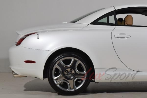 Used 2008 Lexus SC 430  | Woodbury, NY