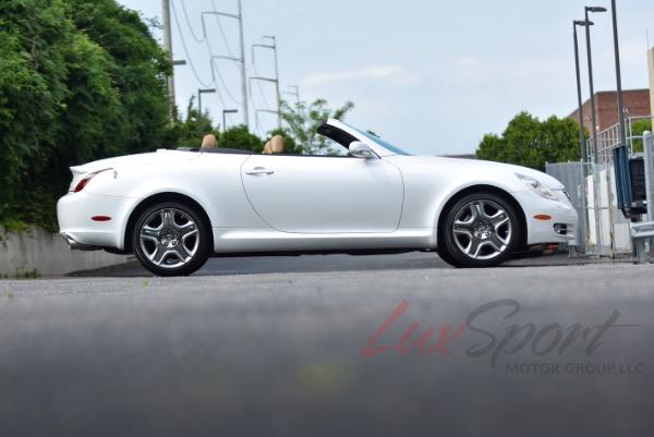 Used 2008 Lexus SC 430  | Woodbury, NY