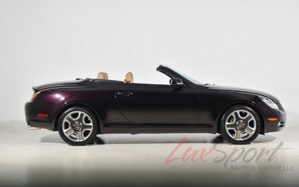 Used 2006 Lexus SC 430  | Woodbury, NY