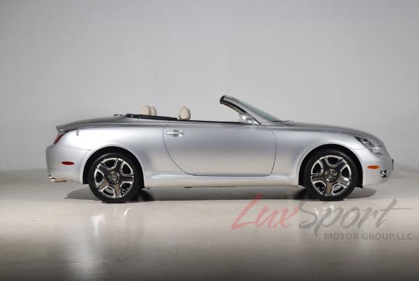 Used 2006 Lexus SC 430  | Woodbury, NY