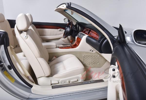 Used 2006 Lexus SC 430  | Woodbury, NY
