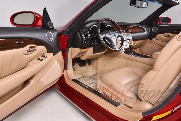 Used 2007 Lexus SC 430  | Plainview, NY
