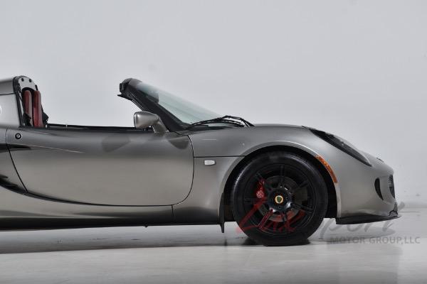Used 2005 Lotus Elise  | Woodbury, NY