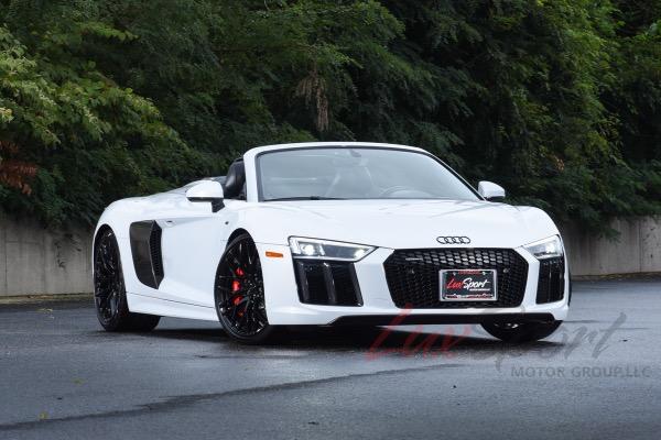 Used 2017 Audi R8 5.2 quattro V10 Spyder | Woodbury, NY