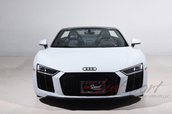 Used 2017 Audi R8 5.2 quattro V10 Spyder | Woodbury, NY