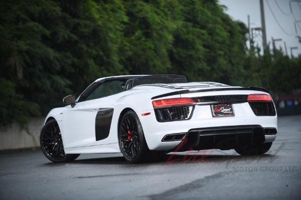 Used 2017 Audi R8 5.2 quattro V10 Spyder | Woodbury, NY