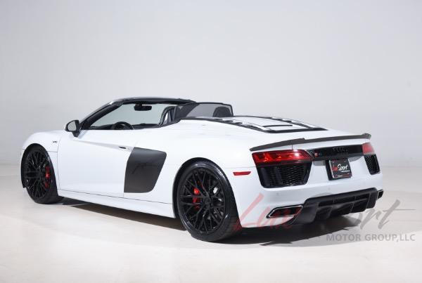 Used 2017 Audi R8 5.2 quattro V10 Spyder | Woodbury, NY