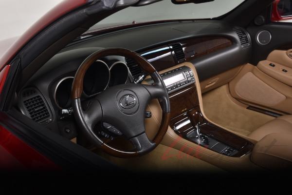 Used 2008 Lexus SC 430  | Woodbury, NY