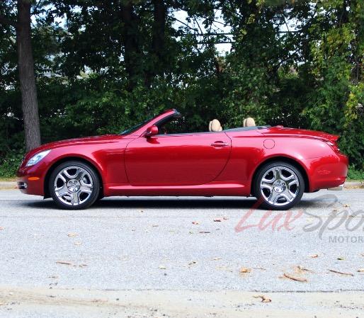 Used 2008 Lexus SC 430  | Woodbury, NY