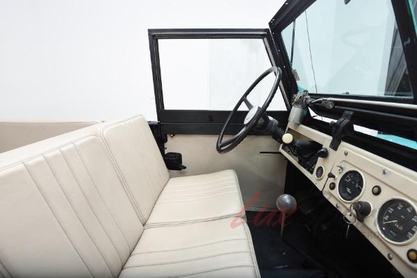 Used 1967 Land Rover Safari  | Woodbury, NY