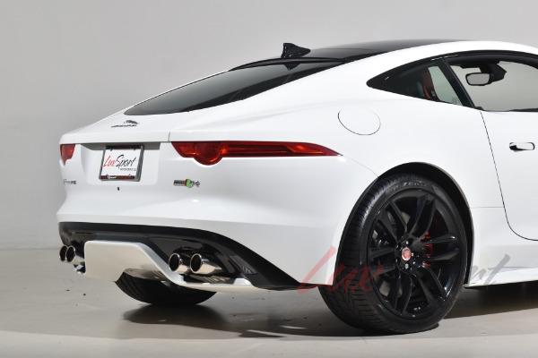 Used 2017 Jaguar F-TYPE R | Woodbury, NY