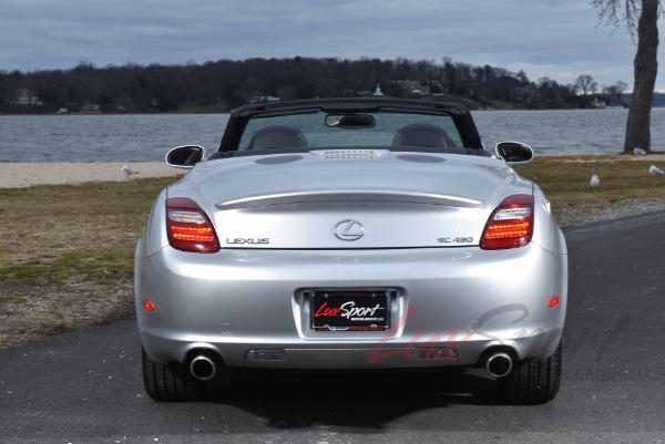 Used 2008 Lexus SC 430  | Woodbury, NY