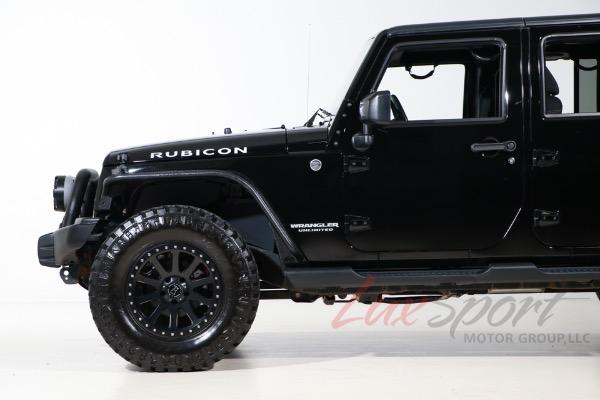 Used 2014 Jeep Wrangler Unlimited Rubicon | Woodbury, NY