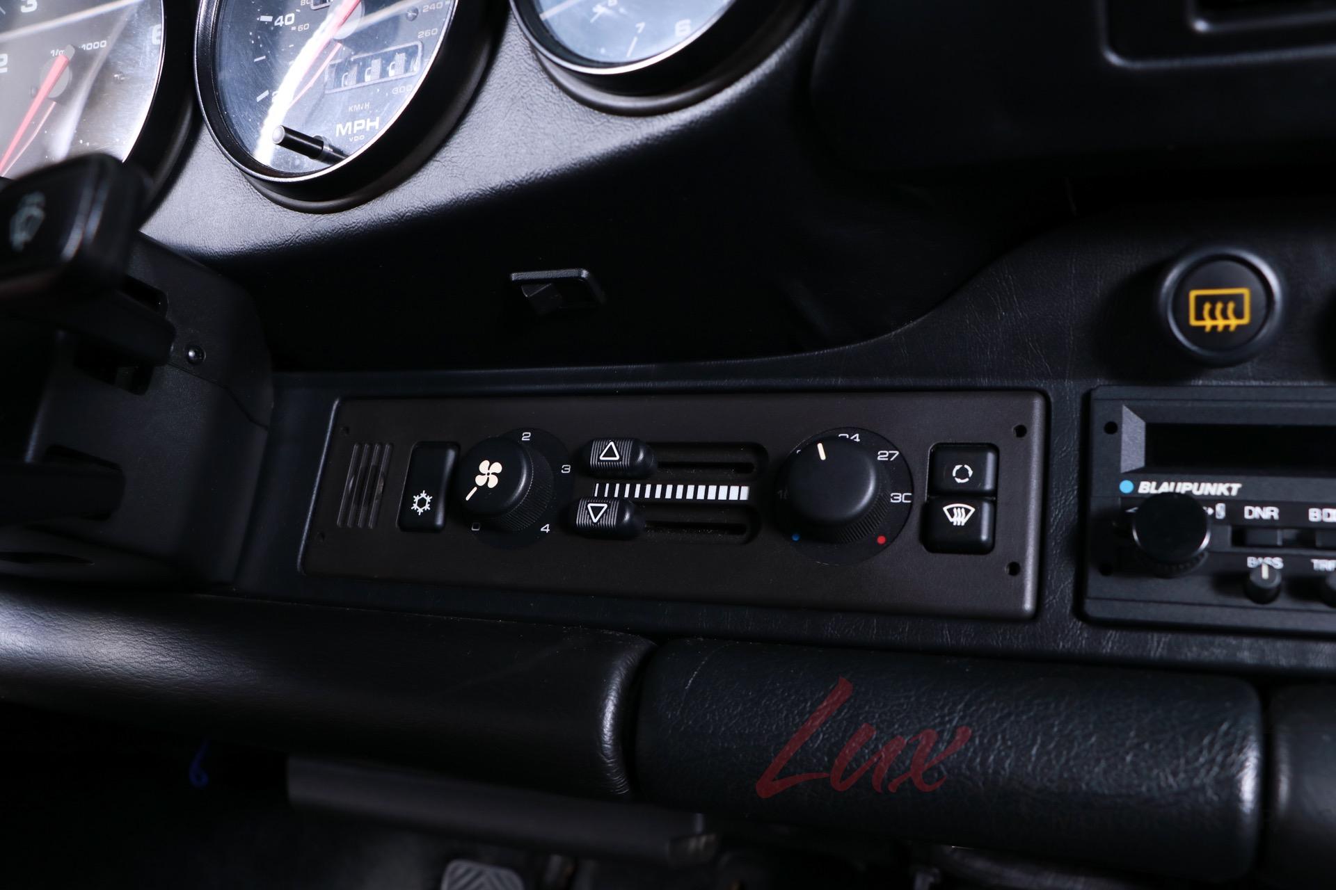 Used 1989 Porsche 911 Carrera 4 | Woodbury, NY