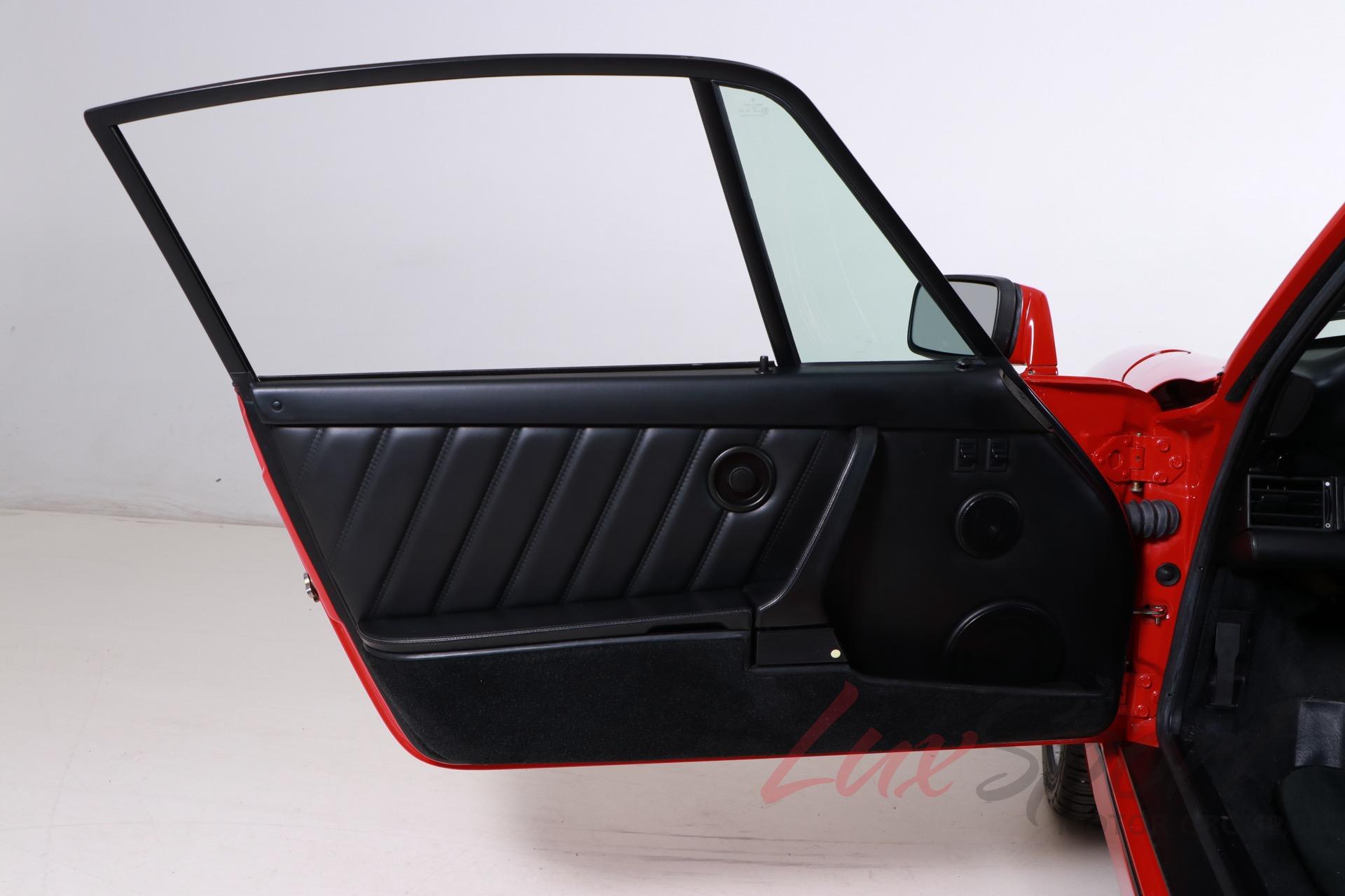 Used 1989 Porsche 911 Carrera 4 | Woodbury, NY