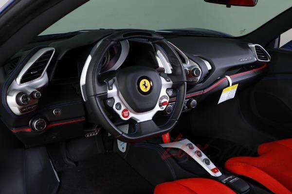 Used 2018 Ferrari 488 GTB  | Woodbury, NY