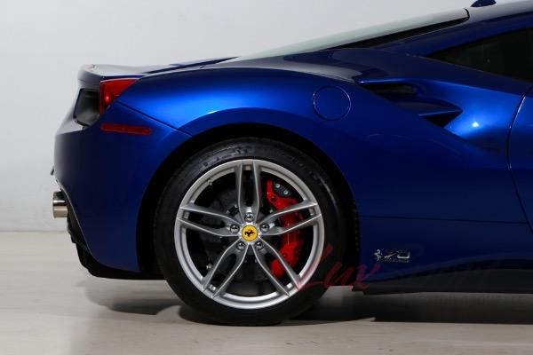 Used 2018 Ferrari 488 GTB  | Woodbury, NY