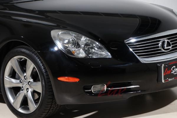 Used 2010 Lexus SC 430  | Woodbury, NY