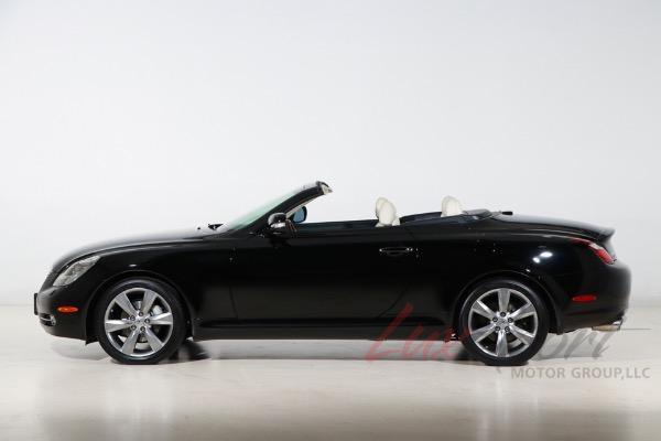 Used 2010 Lexus SC 430  | Woodbury, NY