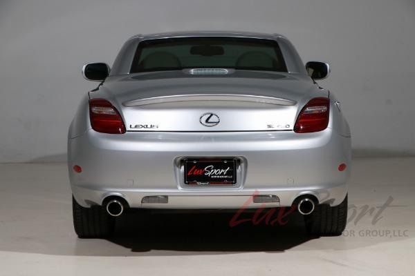 Used 2010 Lexus SC 430  | Woodbury, NY