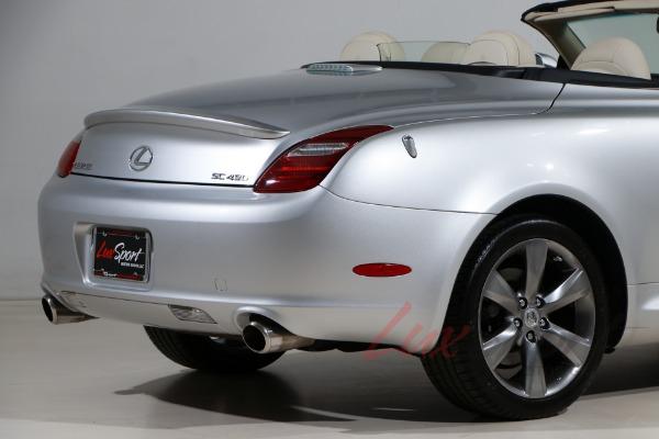 Used 2010 Lexus SC 430  | Woodbury, NY