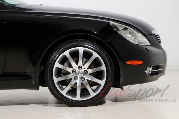 Used 2007 Lexus SC 430  | Woodbury, NY