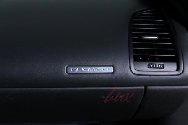 Used 2012 Audi R8 5.2 quattro | Syosset, NY