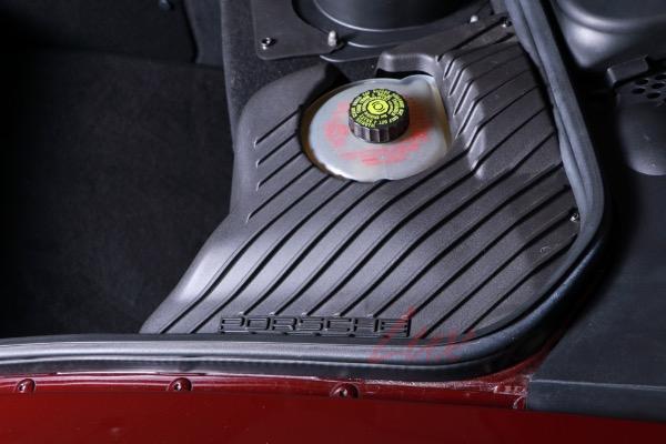 Used 2004 Porsche 911 Carrera 4S | Woodbury, NY