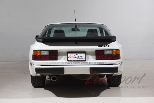 Used 1986 Porsche 944  | Woodbury, NY