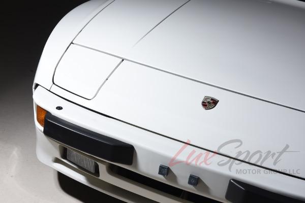 Used 1986 Porsche 944  | Woodbury, NY