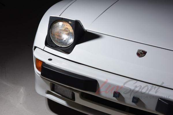 Used 1986 Porsche 944  | Woodbury, NY