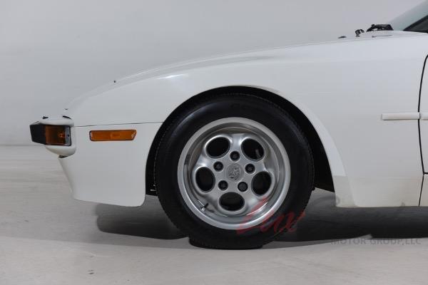 Used 1986 Porsche 944  | Woodbury, NY