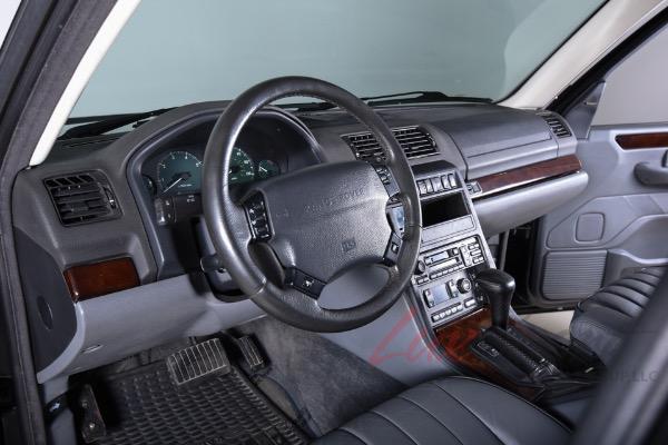 Used 2000 Land Rover Range Rover 4.0 SE | Woodbury, NY