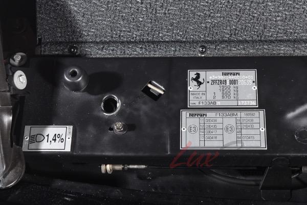 Used 2000 Ferrari 550 Maranello  | Plainview, NY